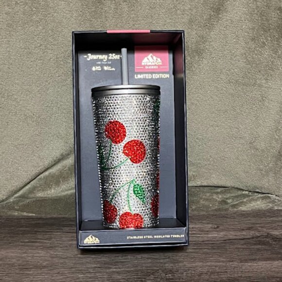 Rhinestone Cherry Cherries Hydrapeak journey 25 oz limited edition - Picture 1 of 3